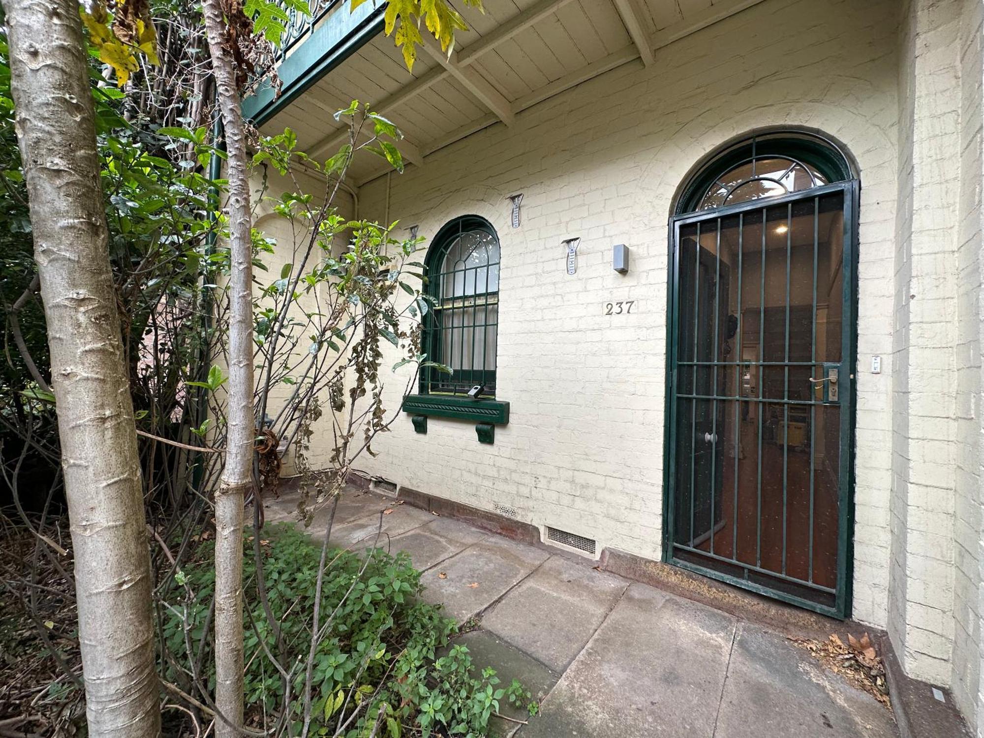 Ultimo Terrace Homestay Sydney Bagian luar foto